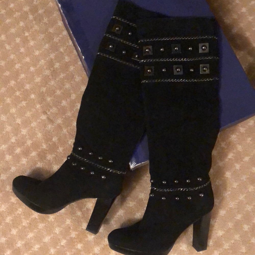 Black Stuart Weitzman knee high boots
